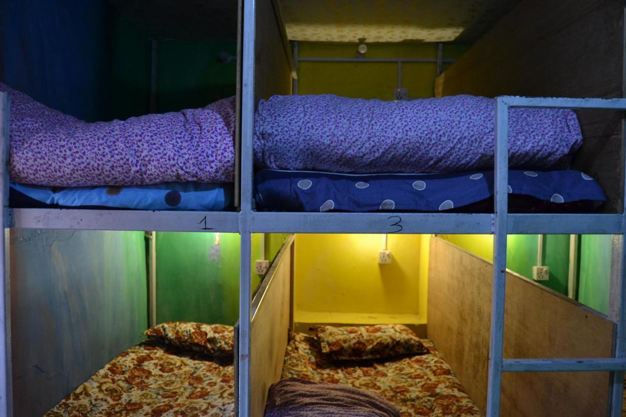 Fireflies Hostel Катманду Екстер'єр фото