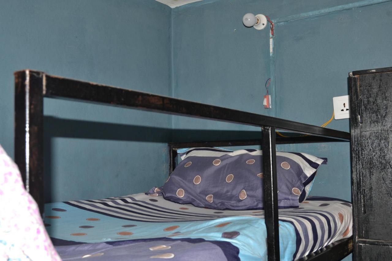 Fireflies Hostel Катманду Екстер'єр фото