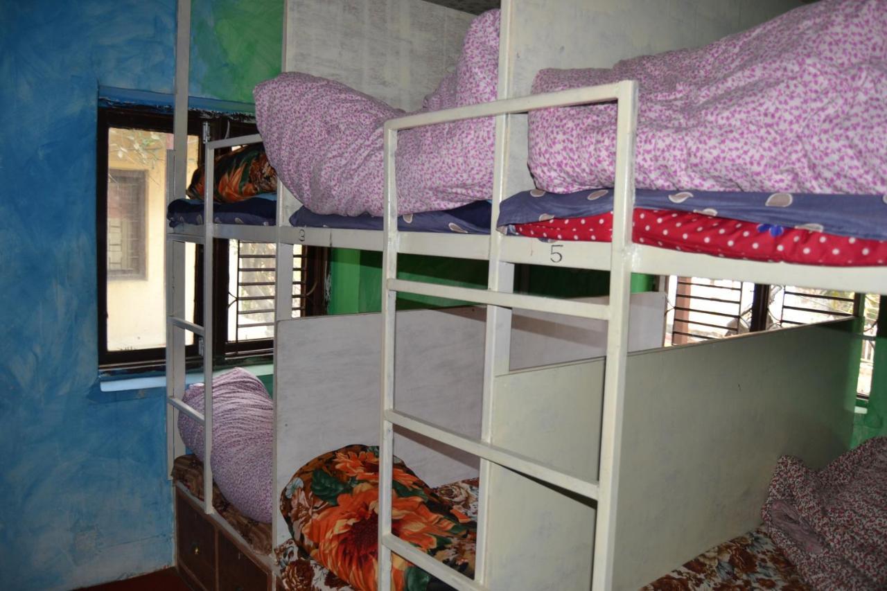 Fireflies Hostel Катманду Екстер'єр фото