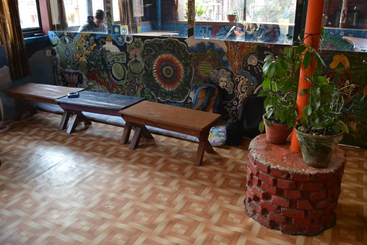 Fireflies Hostel Катманду Екстер'єр фото